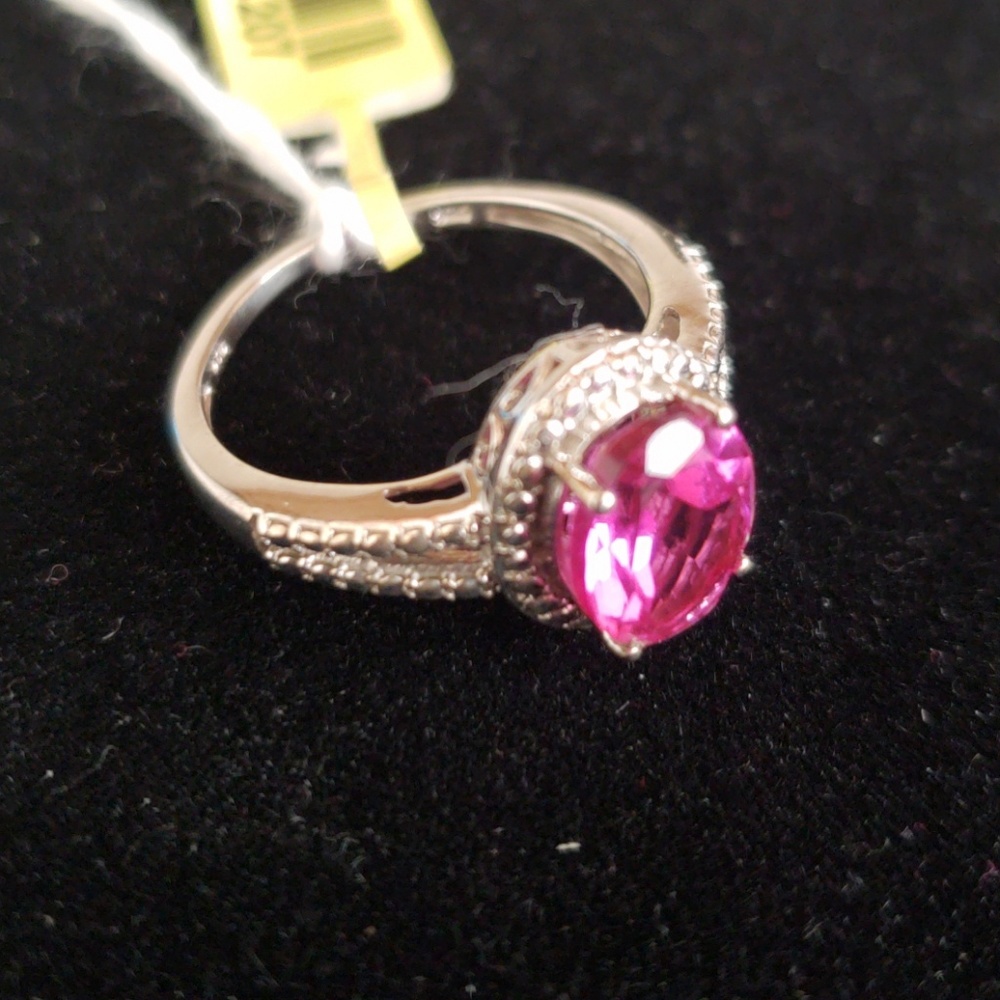 Radiant Orchid Quartz ring. NEW